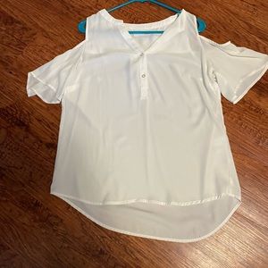 Cold shoulder top medium white